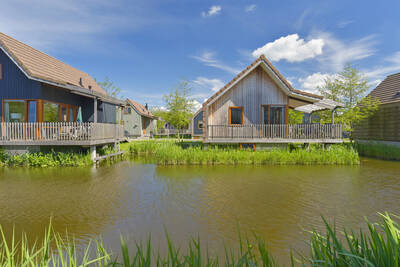 2-persoons waterwoning