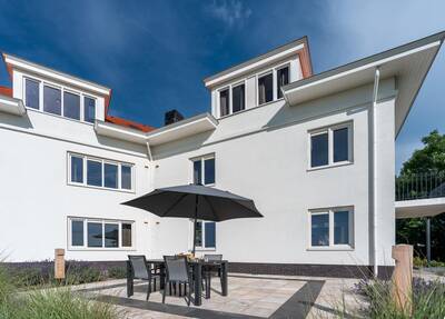 Appartement Restyled Deluxe met jacuzzi 4 personen