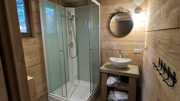 De Badkamer van de boomhut xxl
