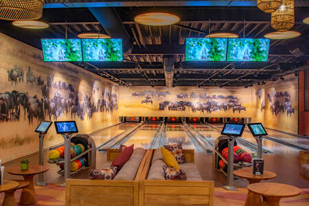 In Karibu Town op het Safari Resort vind je Pamoja Lounge, waar je gezellig kan bowlen