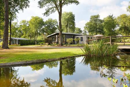 Vakantiehuizen aan het water in Bospark Markelo