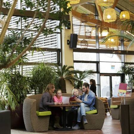 Horeca in het centrumgebouw van Center Parcs Park Bostalsee