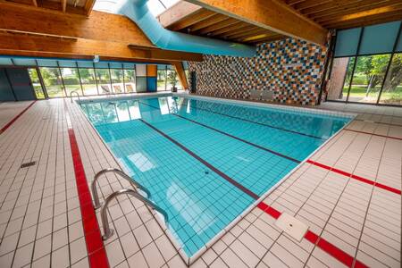 Het zwembad van vakantiepark EuroParcs Schoneveld