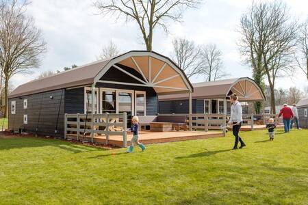 Vechtdallodge, een accommodatie voor 6 personen op vakantiepark Kampeerdorp de Zandstuve