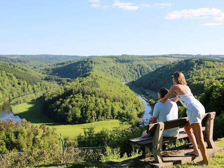 Landal Glamping Neufchâteau - Stel geniet van het uitzicht over de Ardennen