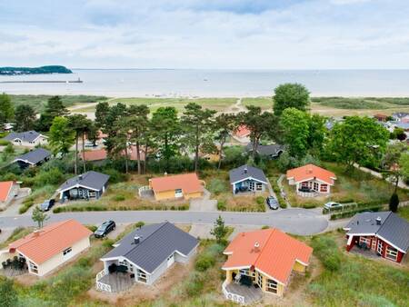 luchtfoto van vakantiehuizen op vakantiepark Landal Travemünde