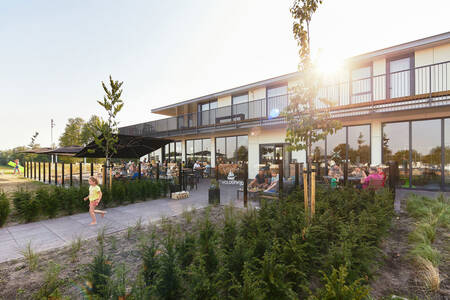 Brasserie 't Wolderwijd op vakantiepark RCN Zeewolde