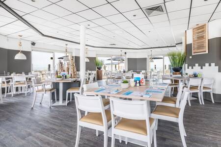 Het Beach club restaurant op vakantiepark Roompot Beach Resort