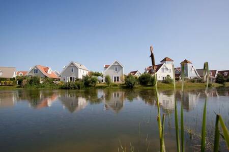 Vrijstaande vakantiehuizen aan het water op Roompot Duynparc De Heeren van ‘s-Gravensande