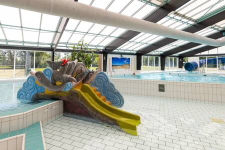 Peuterbad met kleine glijbaan op Roompot Vakantiepark Callassande