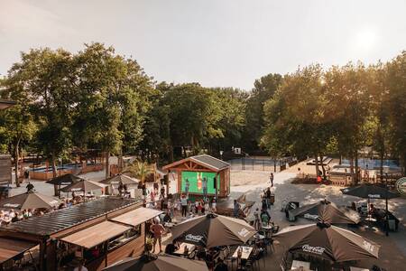 Het gezellige centrum van Roompot Vakantiepark Kijkduin