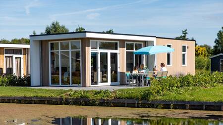 Vrijstaand Lodge type Deluxe voor 6 personen op vakantiepark Topparken Parc de IJsselhoeve
