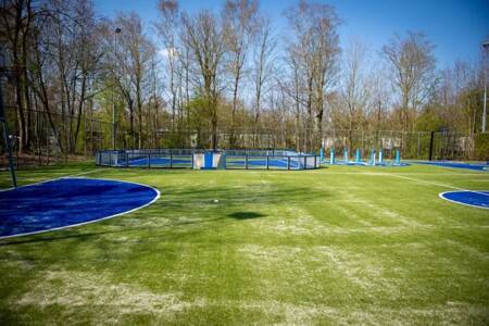 Multifunctioneel en interactief sportveld op Vakantiepark Bergumermeer